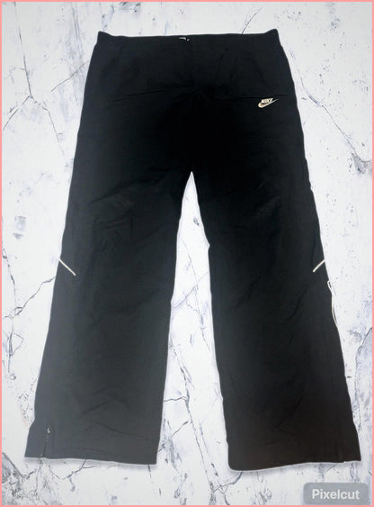 Vintage Nike Trackpants M 5-5-9-3