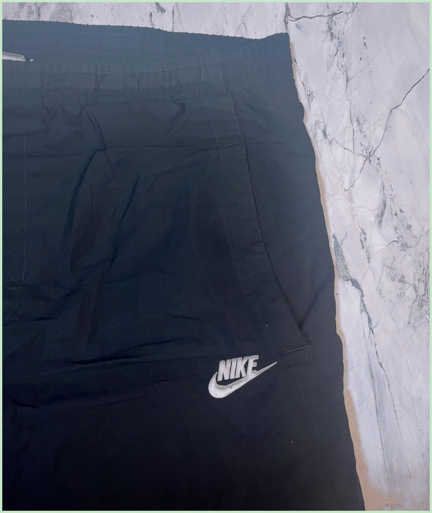 Vintage Nike Trackpants M 5-5-9-3