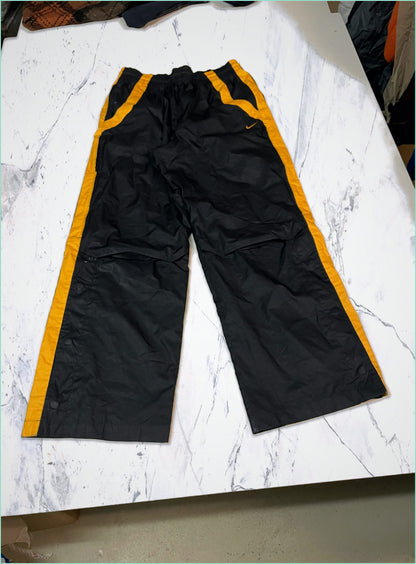 Nike Vintage Trackpants L 5-8-9-6