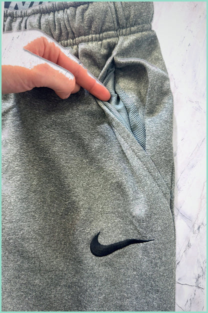 Nike vintage Trackpants XL Baggy 7-2-4-2