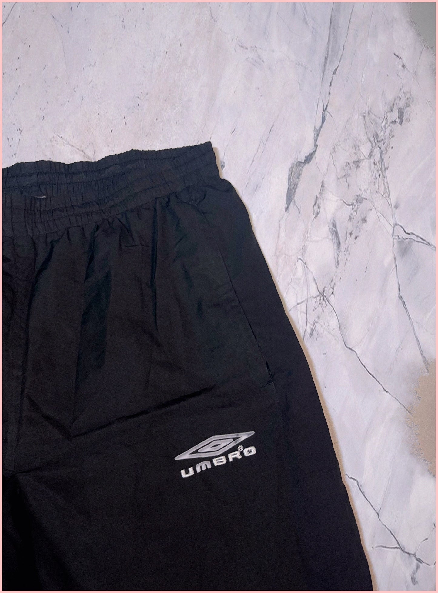 Vintage Umbro Trackpants L 5-6-4-1