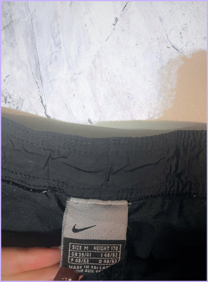 Vintage Nike Trackpants M fit S 5-5-7-1