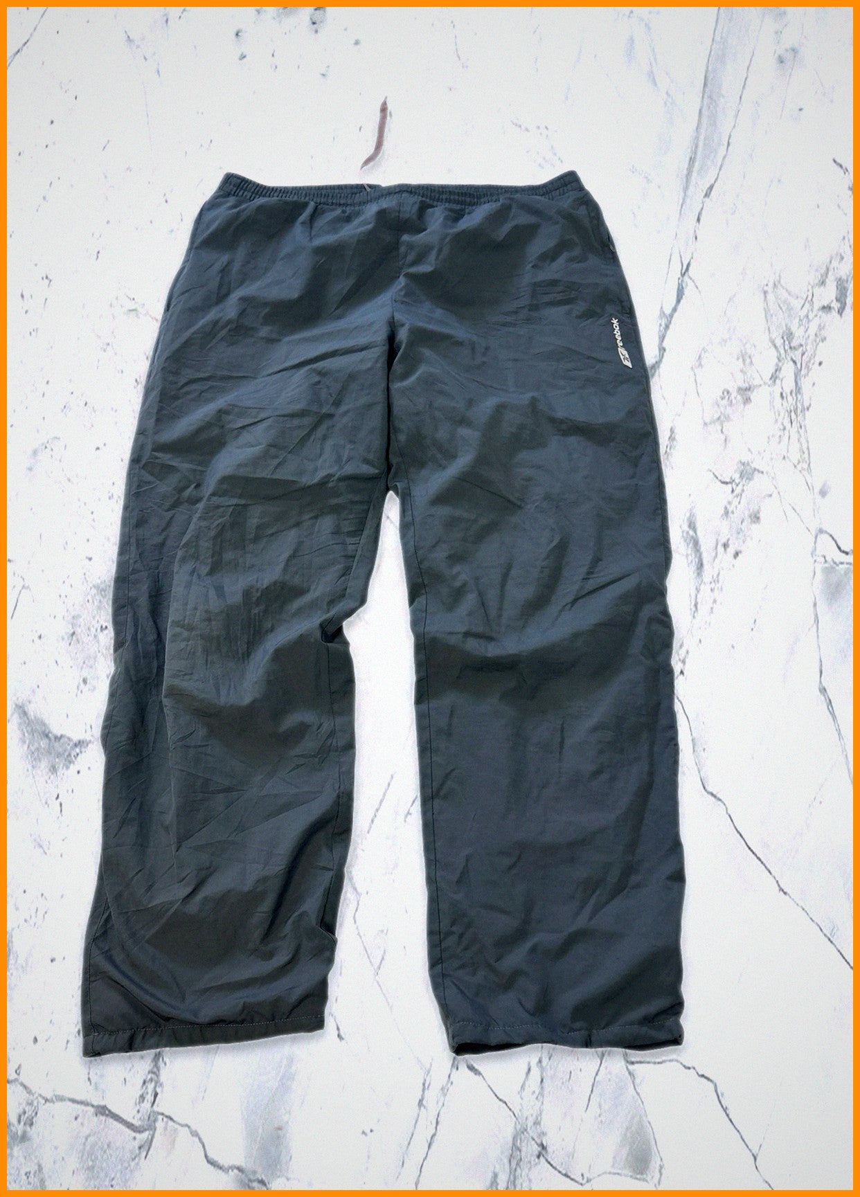 Reebok Vintage Trackpants L baggy 6 8 7 4