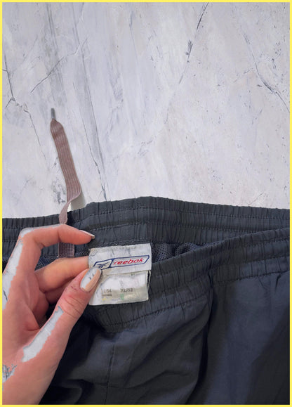 Reebok Vintage Trackpants L baggy 6 8 7 4