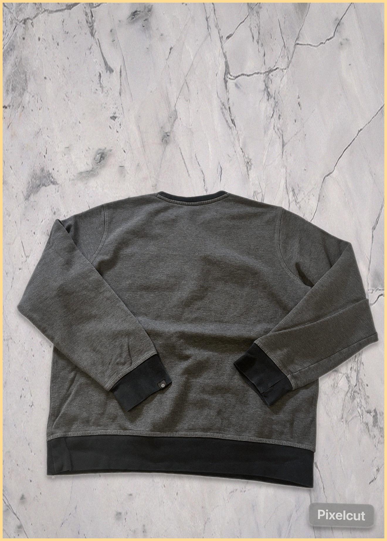 Vintage Nike Sweatshirt L fit M 67 76