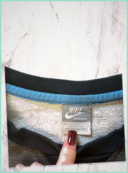 Vintage Nike Sweatshirt L fit M 67 76