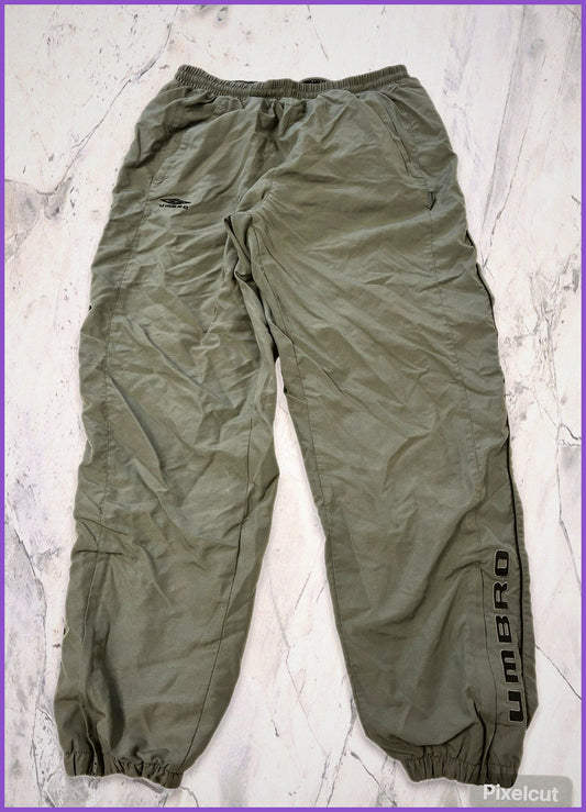 Vintage Umbro Trackpants L 66 45