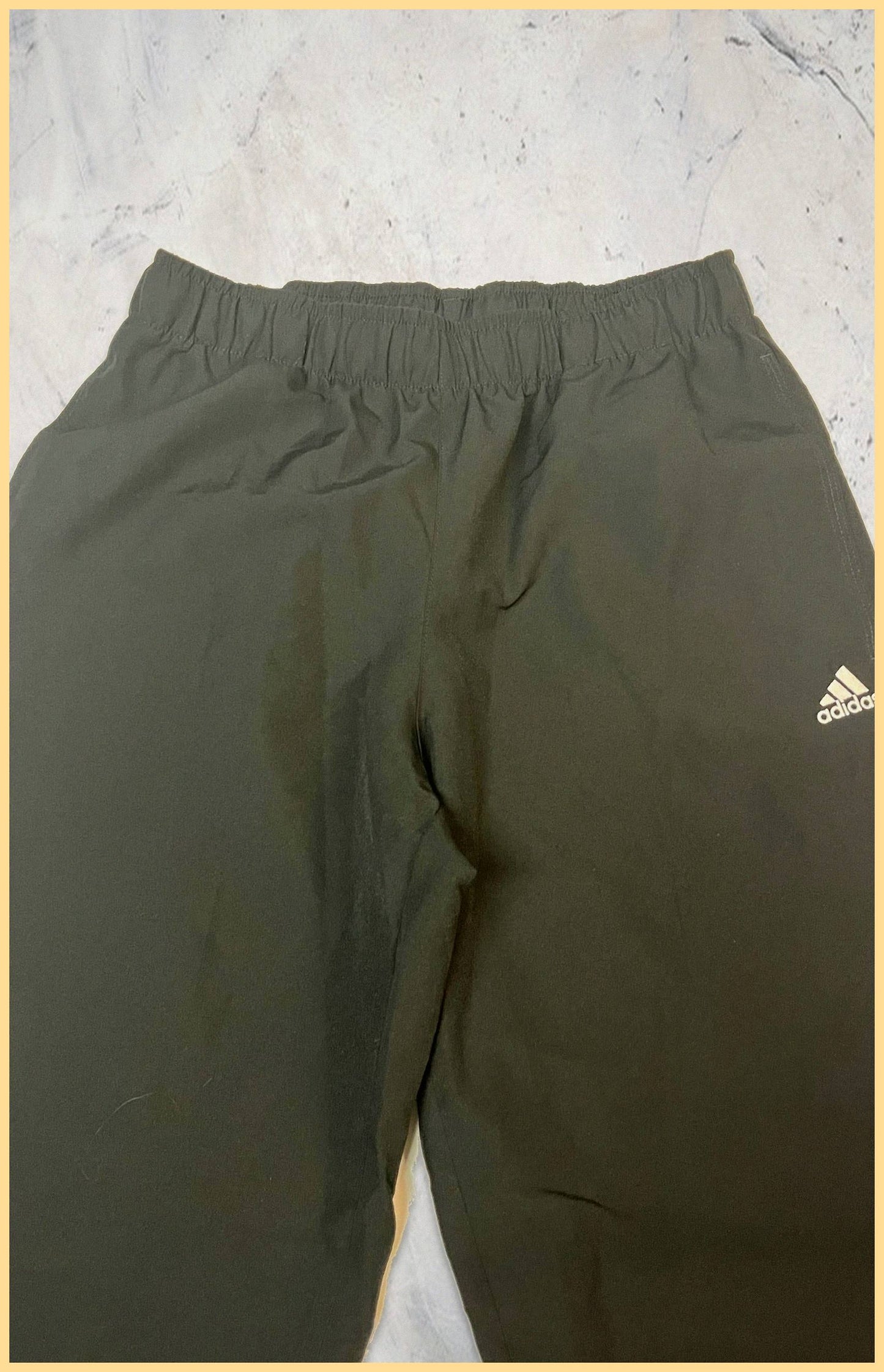 Adidas Vintage Trackpants S baggy 36 01