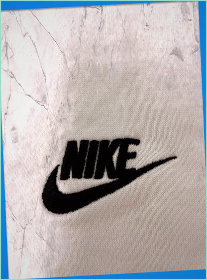 Nike Vintage Hoodie M 6 6 0 2