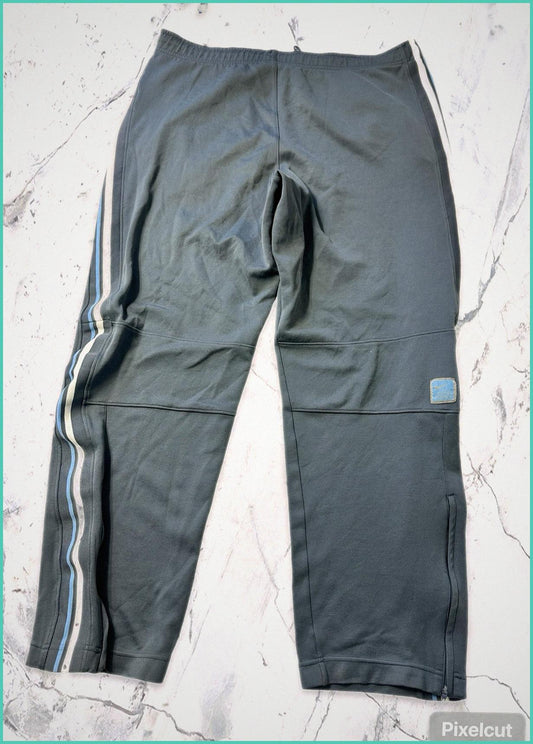 Nike vintage Trackpants L 7-256