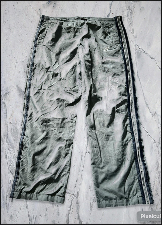 Nike vintage Trackpants L 7-214