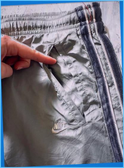 Nike vintage Trackpants L 7-214