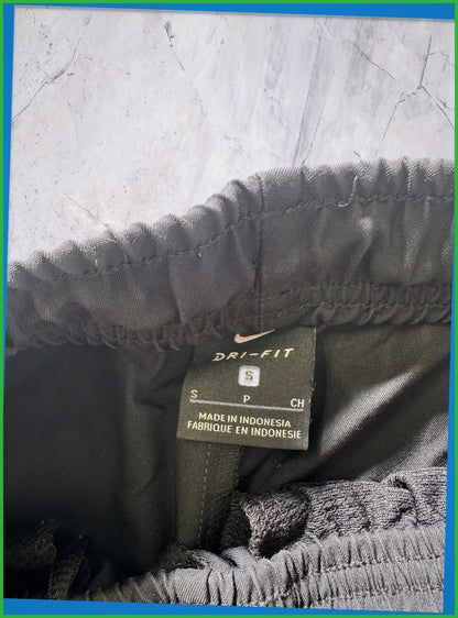 Nike vintage Trackpants S baggy 72 11