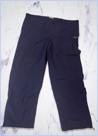 Reebok Vintage L baggy Bund kaputt 5 647