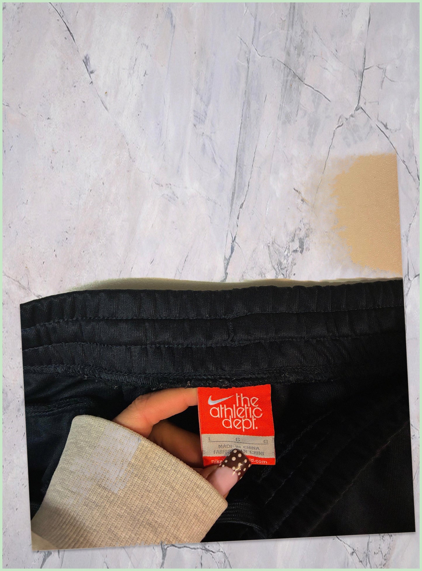 Vintage Nike Trackpants baggy L 6 4 3 3