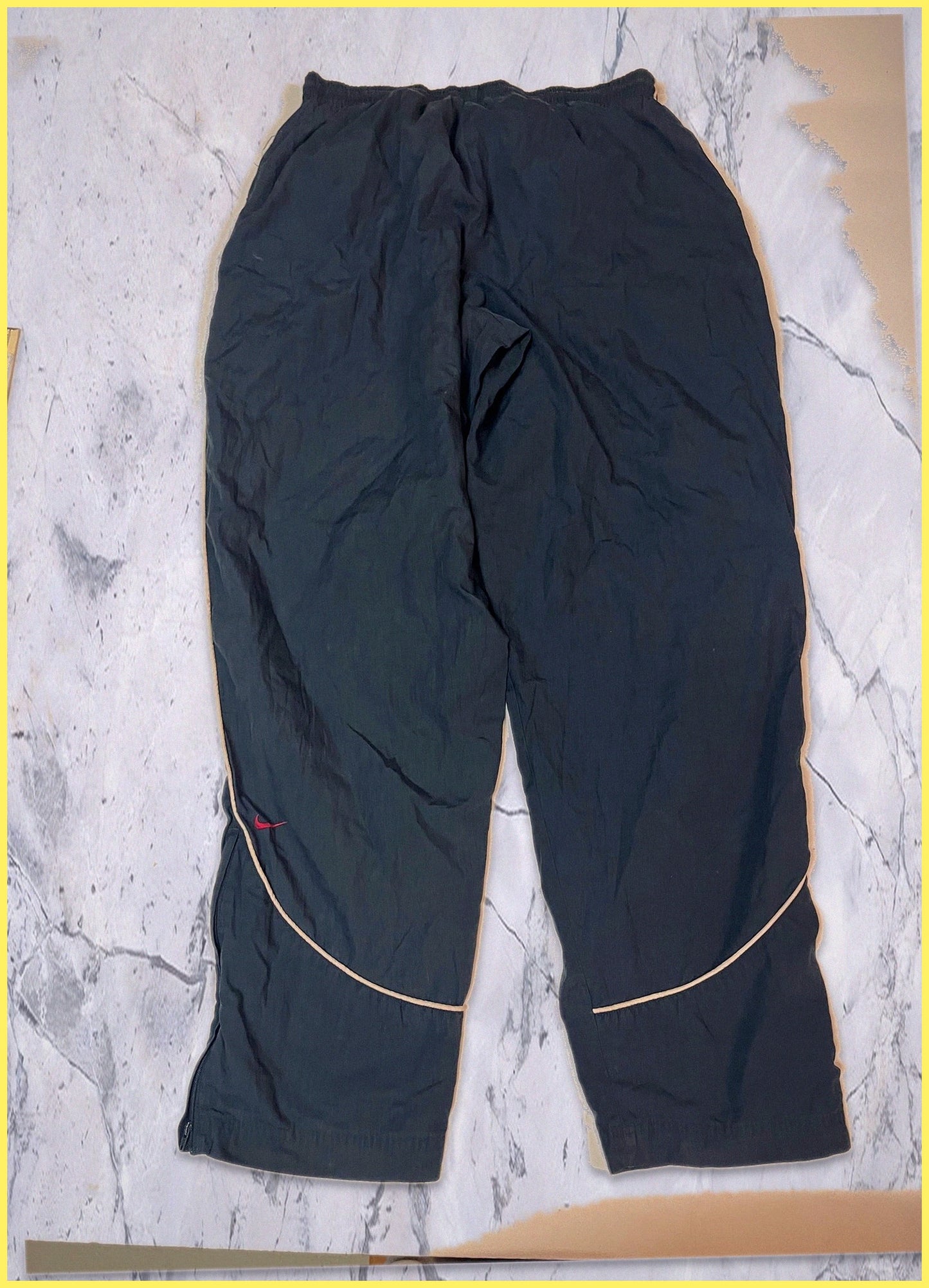 Nike Vintage Trackpants L baggy 541 9