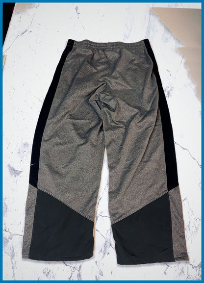 Nike Vintage Trackpants xl gefüttert baggy 5-424