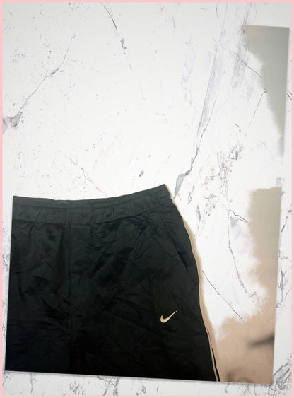Vintage Nike Trackpants baggy L fit S 5 409