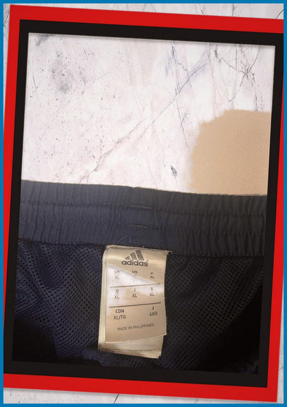 Vintage Adidas Trackpants XL fit L 4-396
