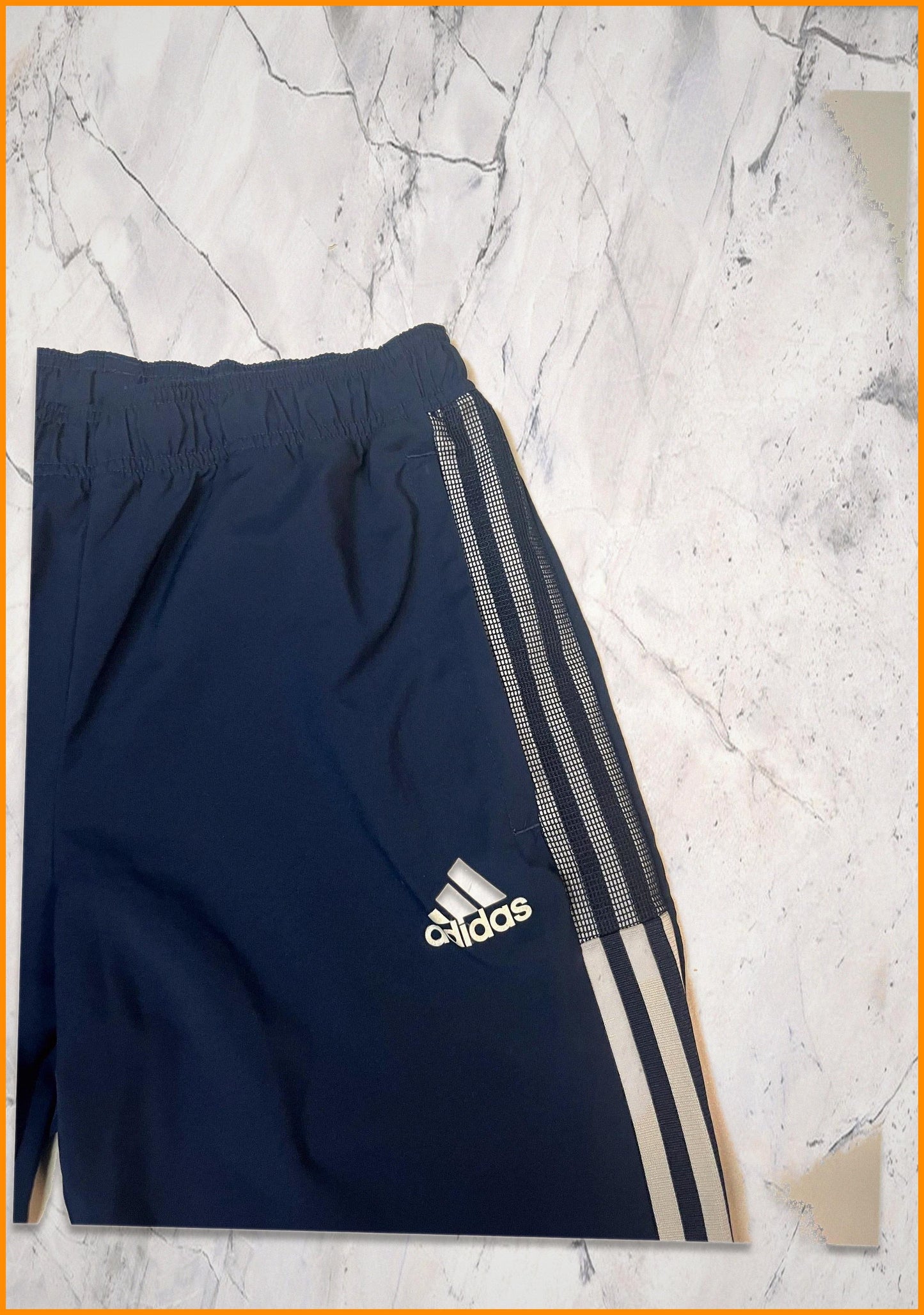 Vintage Adidas Trackpants M fit S 4-318