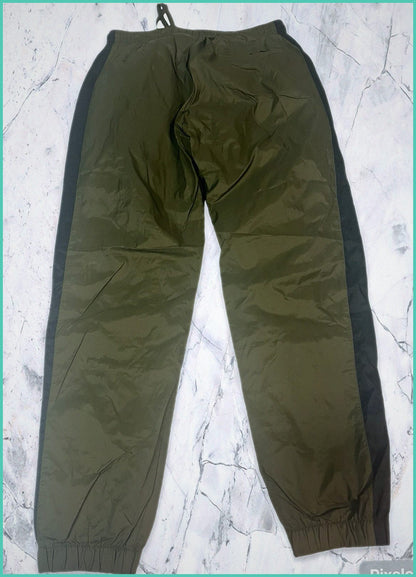 Vintage Nike Trackpants M fit S 566 9