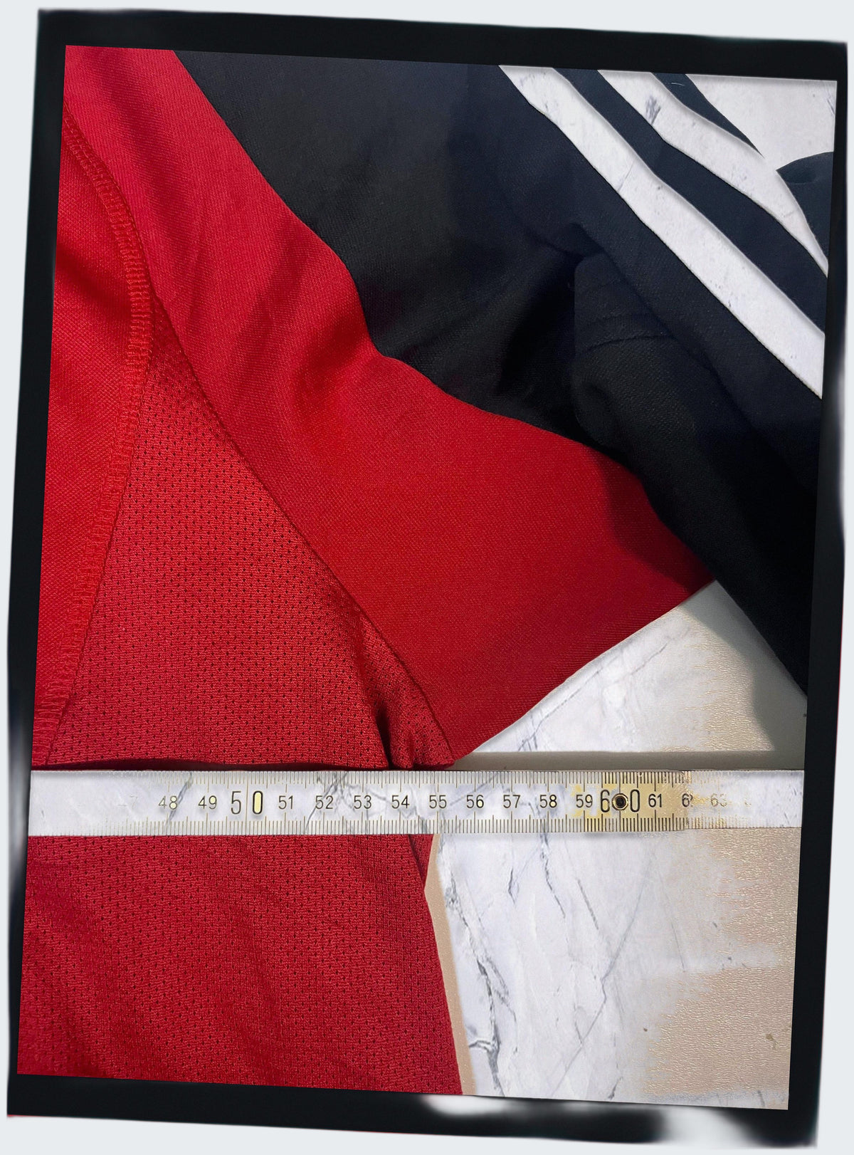 Picsart Shop-Hintergrund [picsart-white-bg] [bg:#E9ECEF] [old:84734529569032] [pos:4]