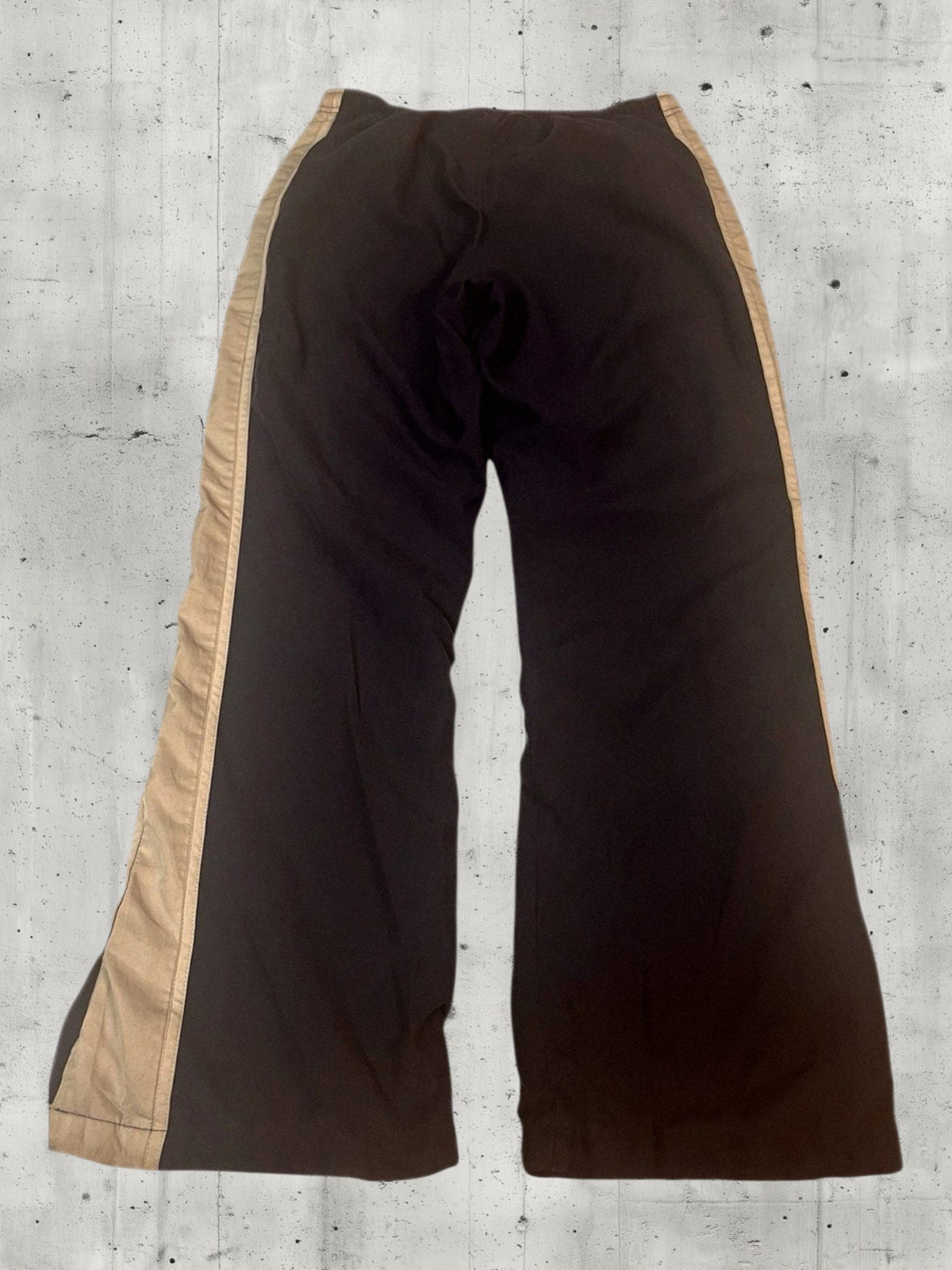Nike Vintage Kids Track Pants XXS | Baggy Trackpants 5-688 [photoroom-marmor-v1] [old:72146003820808] [pos:3]