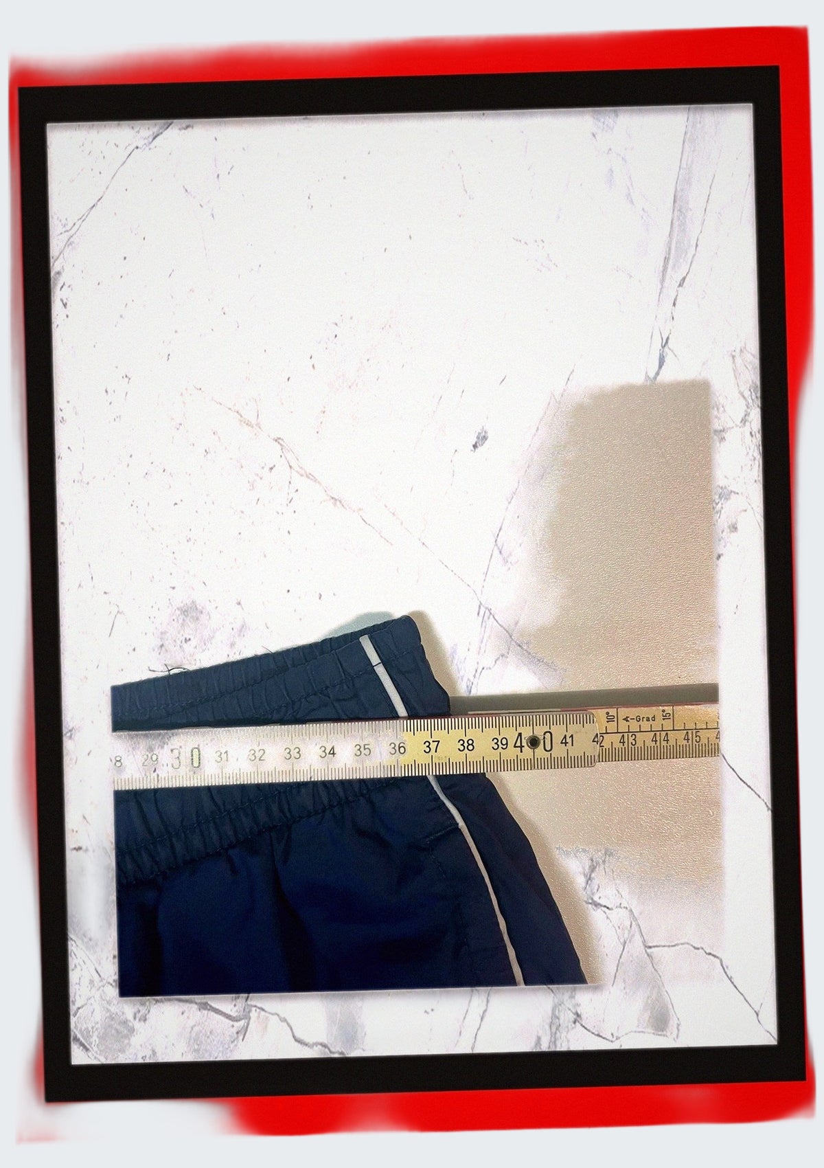 Picsart Shop-Hintergrund [picsart-white-bg] [bg:#E9ECEF] [old:84663061938440] [pos:6]