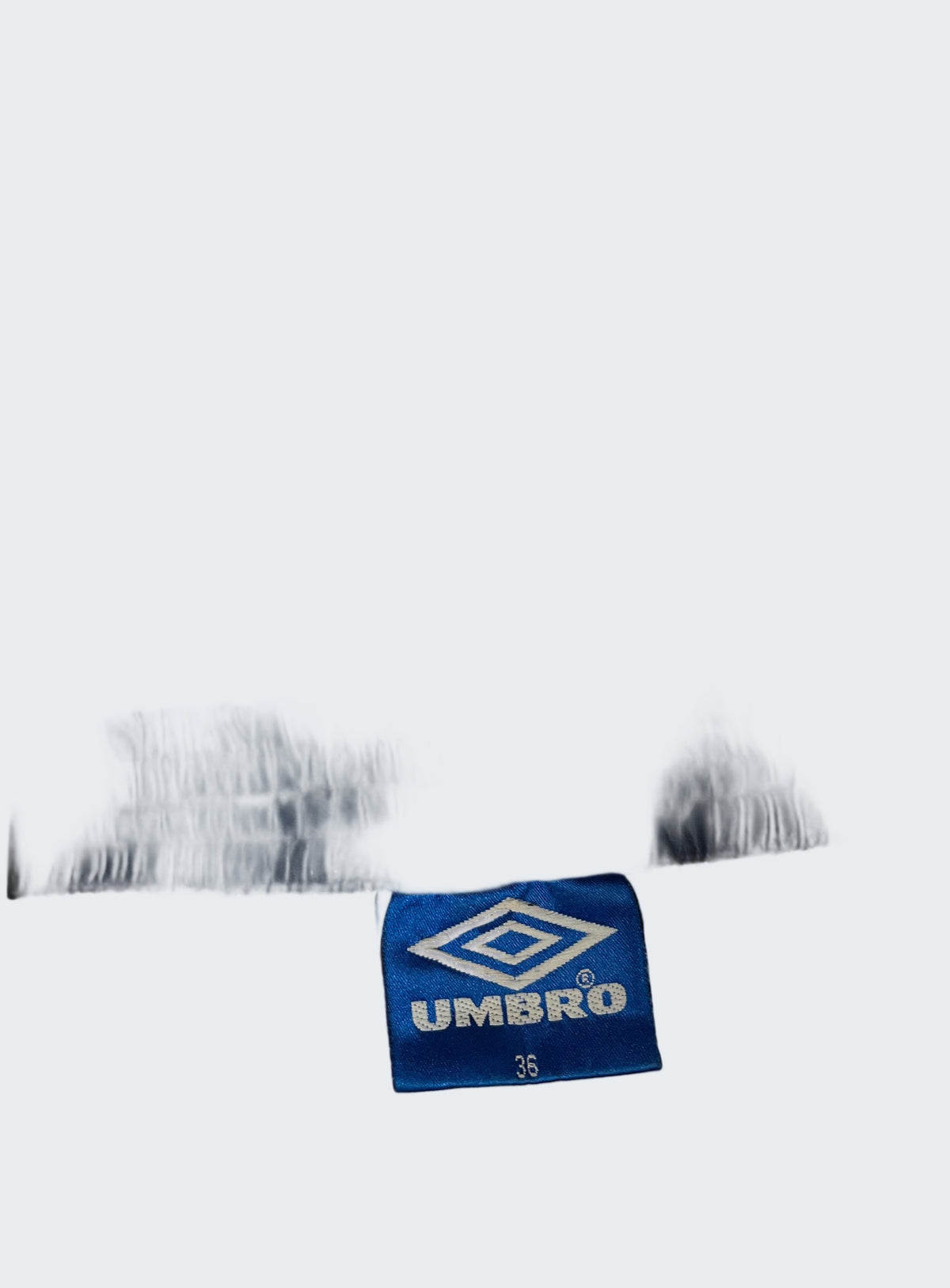 Picsart Shop-Hintergrund [picsart-white-bg] [bg:#E9ECEF] [old:84888620499208] [pos:8]