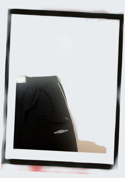 Picsart Shop-Hintergrund [picsart-white-bg] [bg:#E9ECEF] [old:84663063707912] [pos:5]