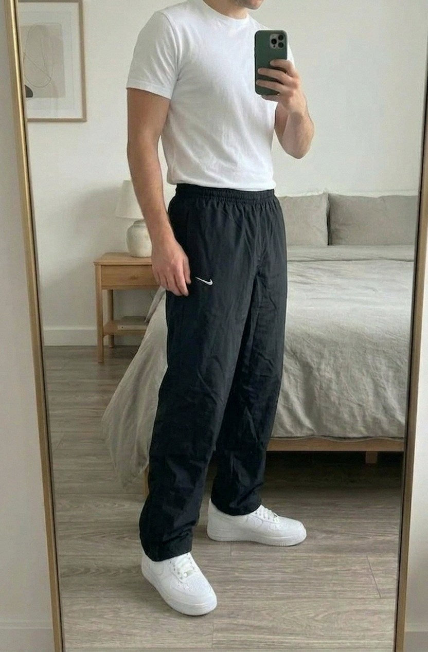 Vintage Nike Trackpants XL fit S - M 5 670 – getragenes Produktfoto
