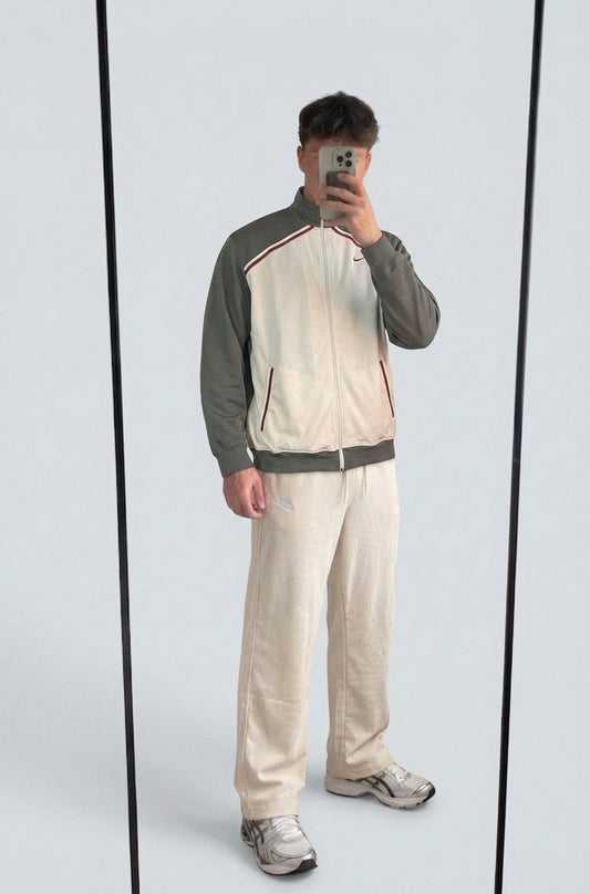 Nike Vintage Jacke XXL | Track Jacket 5-7-4-0 – getragenes Produktfoto