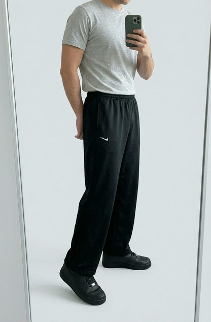 Nike vintage Trackpants XXL Baggy 7-2-3-9 – getragenes Produktfoto
