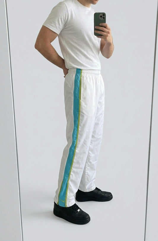 Nike Vintage Shorts M baggy 7-3-5-3 – getragenes Produktfoto