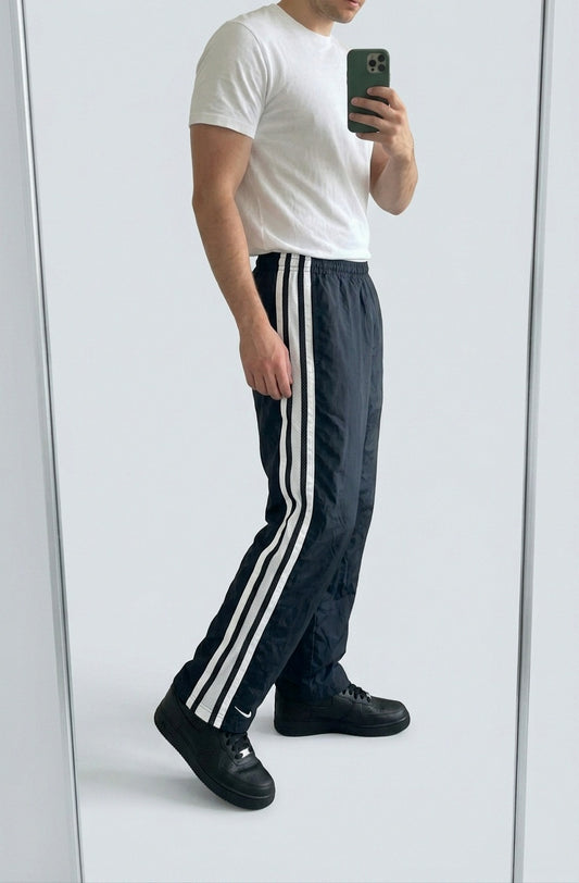 Nike vintage Trackpants Kids L 7-2-3-4 – getragenes Produktfoto