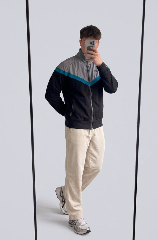 Nike Vintage Jacke S | Track Jacket 4 5 1 1 – getragenes Produktfoto