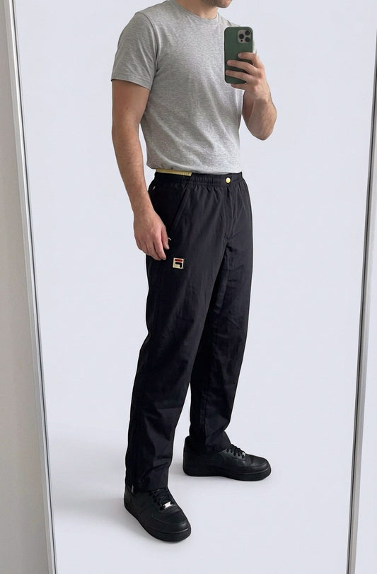 Vintage Fila Trackpants S 4 5 0 0 – getragenes Produktfoto