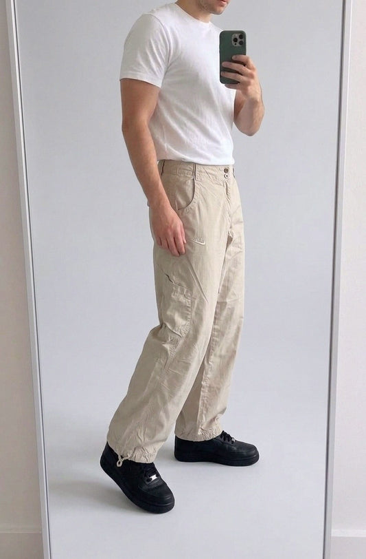 Nike Vintage Trackpants 38 4 8 9 4 – getragenes Produktfoto