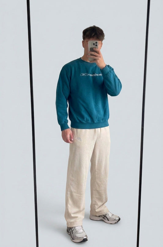 Reebok Vintage Pullover M 6-1-5-9 – getragenes Produktfoto