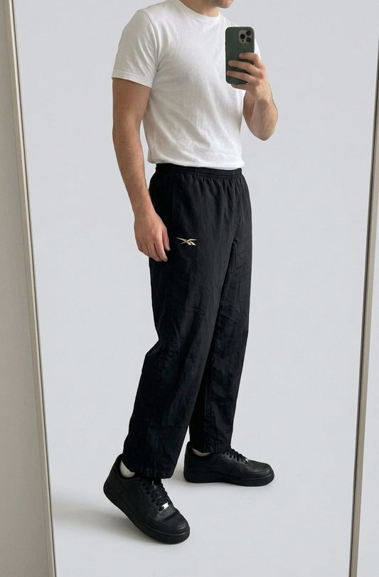 Vintage Umbro Trackpants S 5-6-3-1 – getragenes Produktfoto