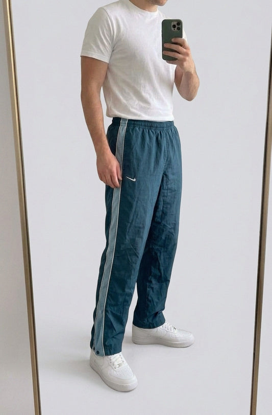 Nike vintage Trackpants L 7460 – getragenes Produktfoto